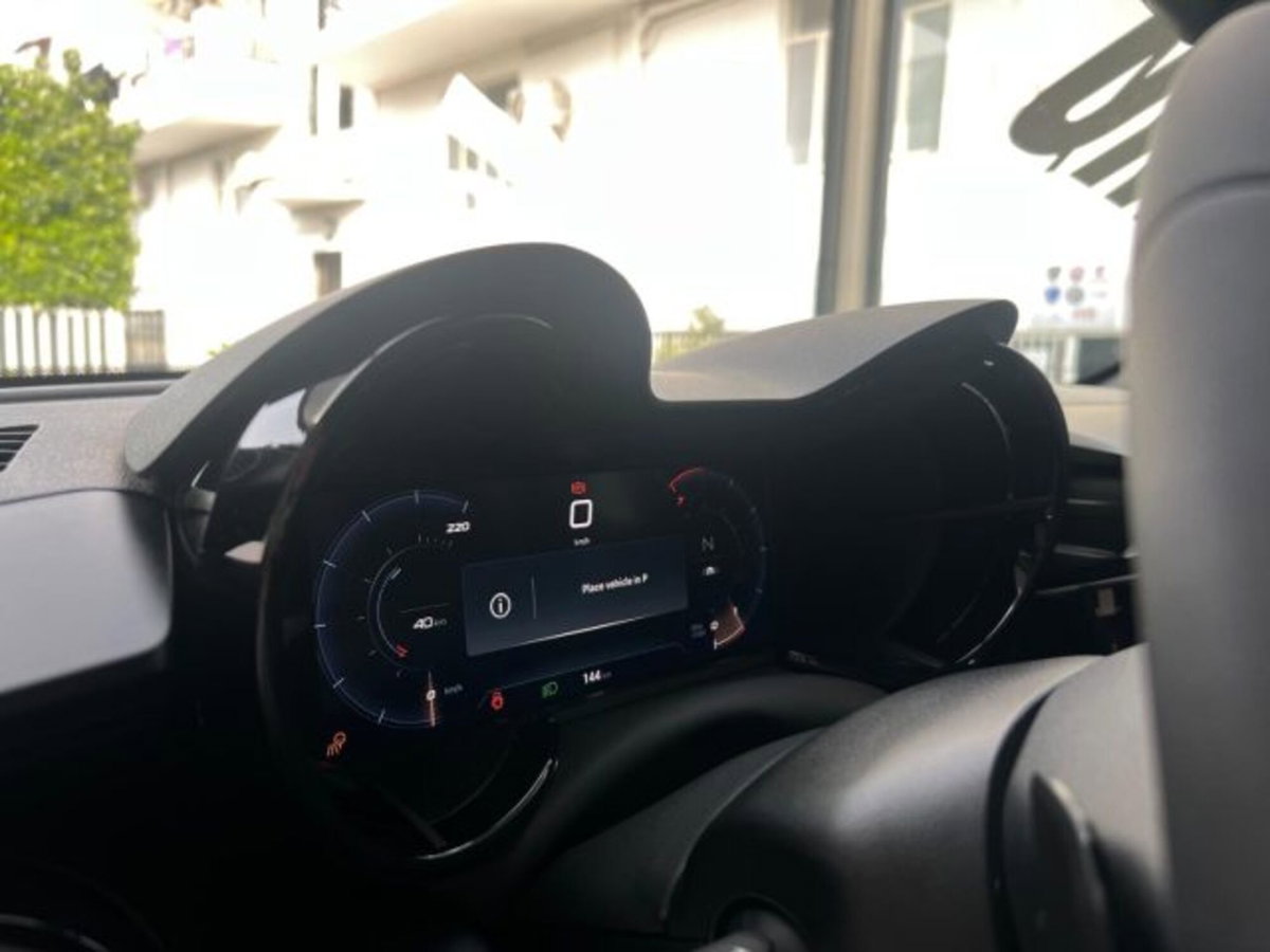 Alfa Romeo Junior 1.2 ibrida 145cv edct6 (19)