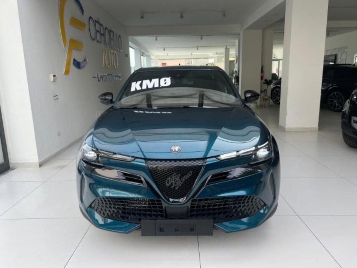 Alfa Romeo Junior 1.2 ibrida 145cv edct6 (6)