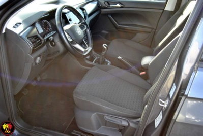 Volkswagen T-Cross 1.0 TSI Style BMT (10)