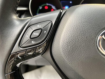 Toyota Toyota C-HR 2.0 phev Trend fwd e-cvt (14)