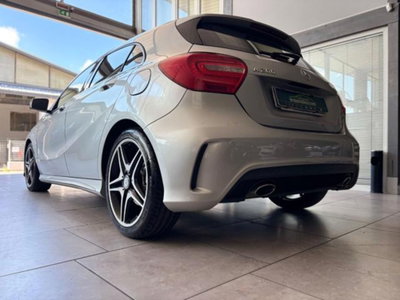 Mercedes-Benz Classe A 200 CDI Premium (8)