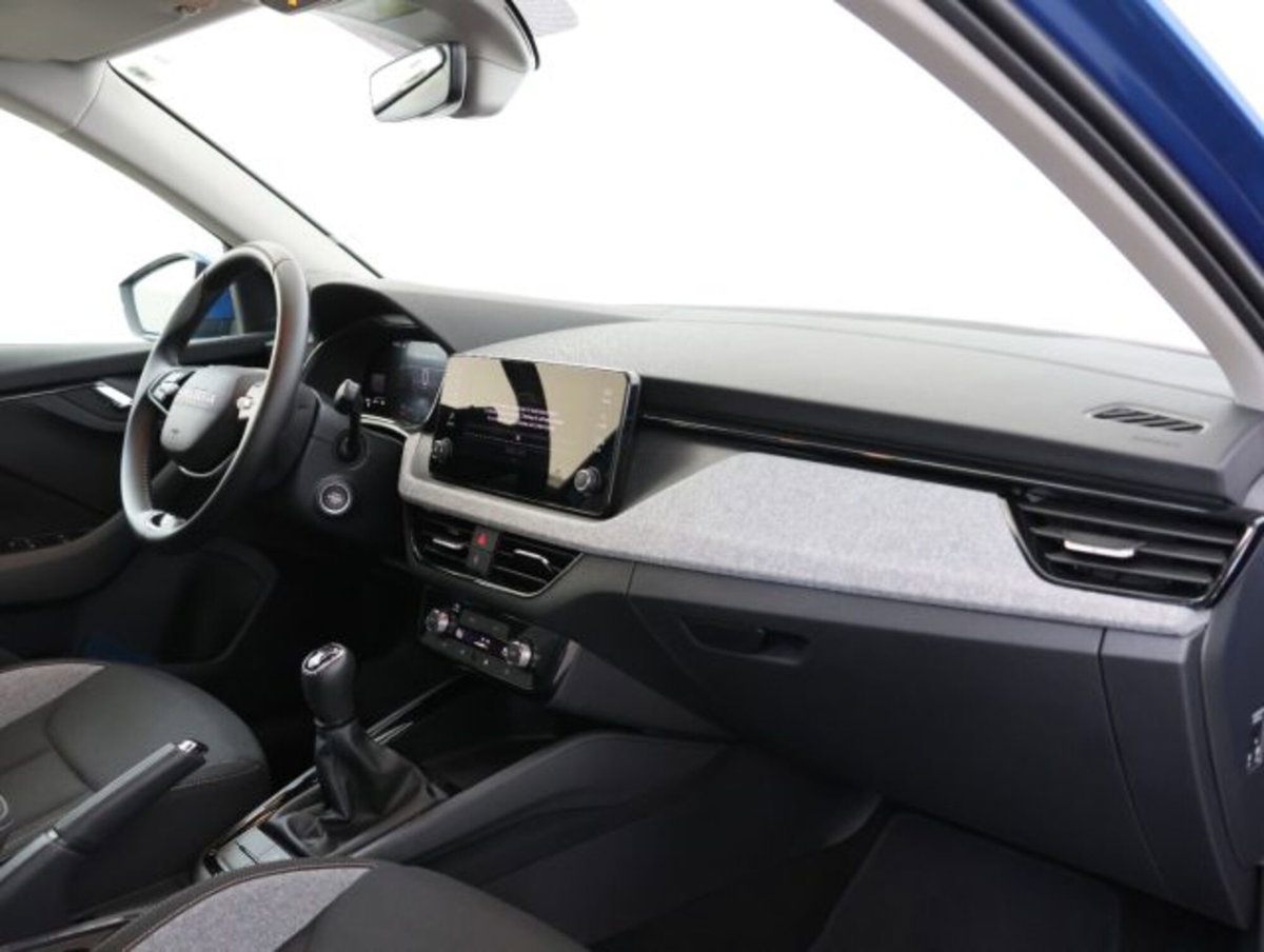 Skoda Kamiq 1.0 tsi Selection 115cv (12)
