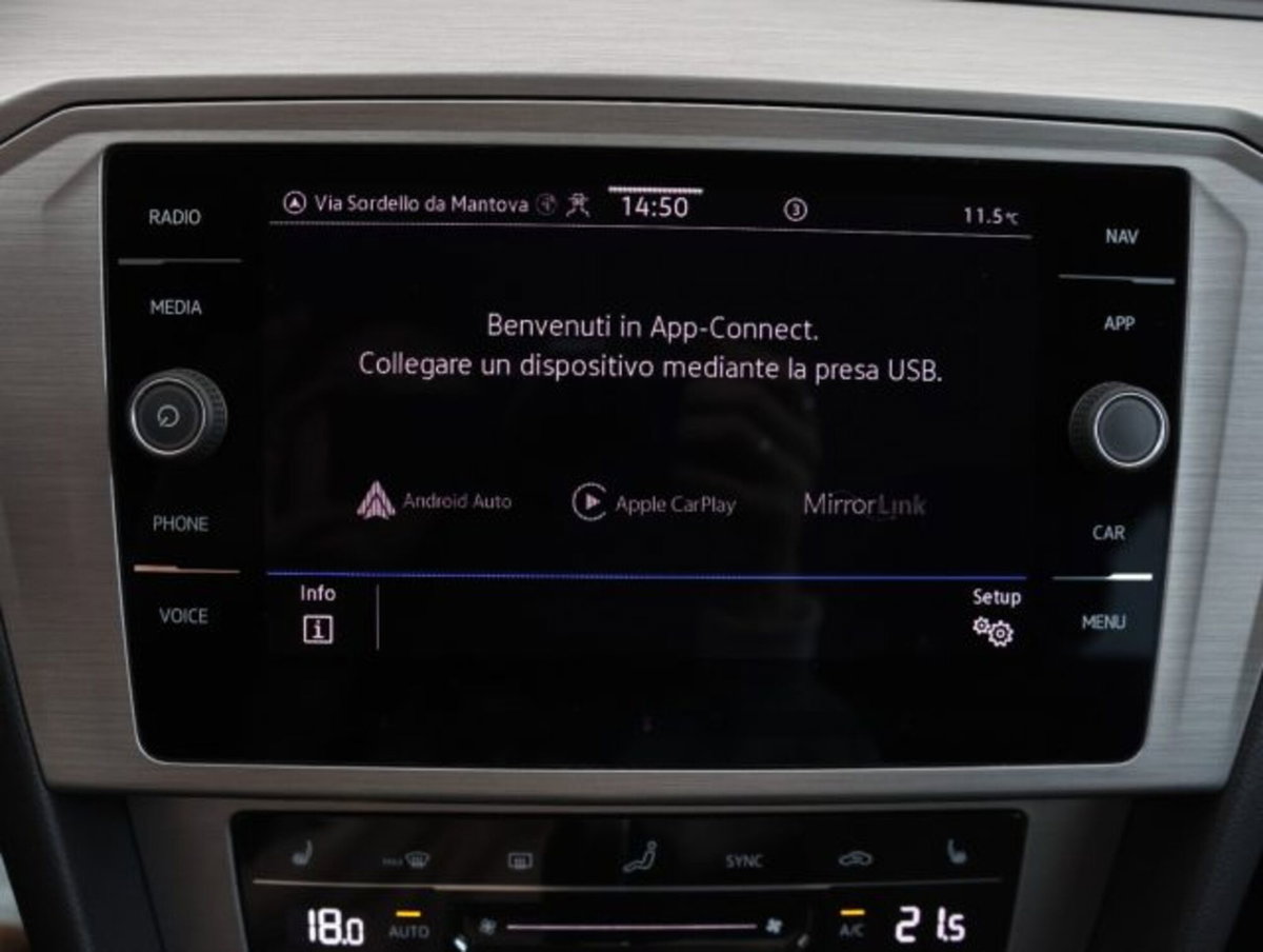 Volkswagen Passat Variant 1.5 TSI ACT DSG Business (17)