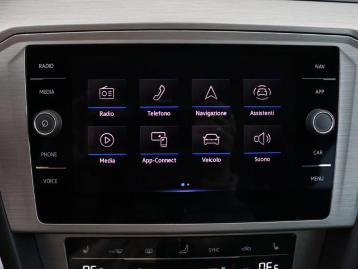 Volkswagen Passat Variant 1.5 TSI ACT DSG Business (19)