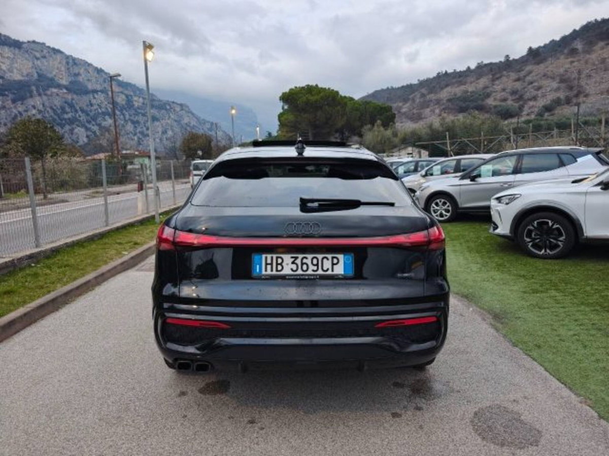 Audi Q5 Sportback 40 2.0 tdi mhev 12V S line Plus quattro s-tronic (4)