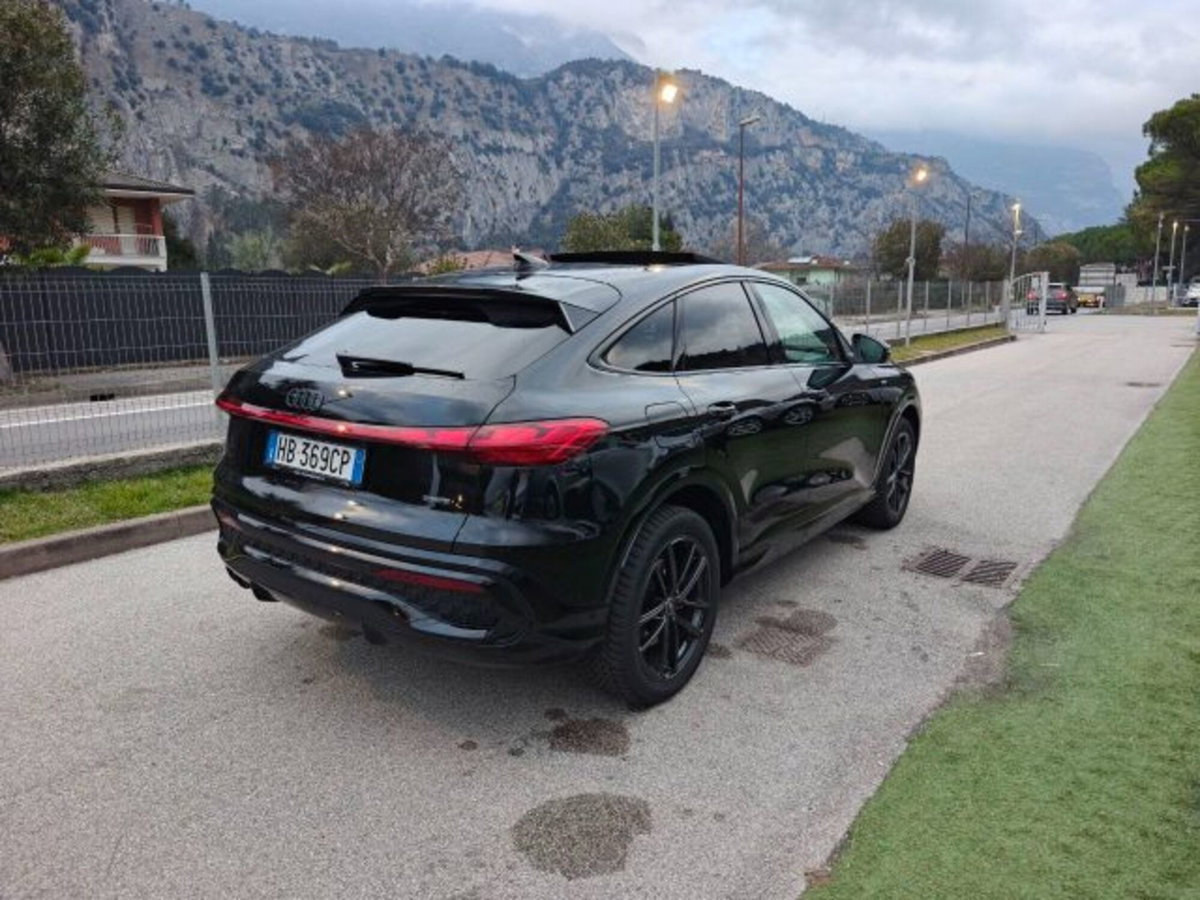 Audi Q5 Sportback 40 2.0 tdi mhev 12V S line Plus quattro s-tronic (5)