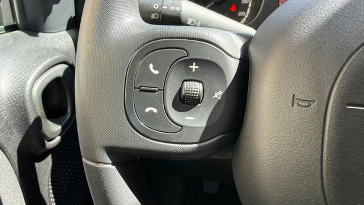 Fiat Panda 1.0 firefly hybrid s&s 70cv 5p.ti (5)