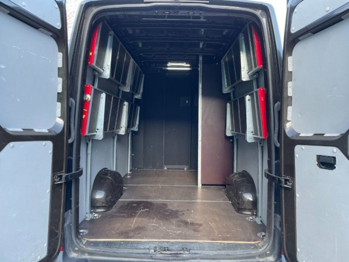 Volkswagen Veicoli Commerciali Crafter Furgone 30 2.0 TDI 140CV PM-TA Furgone Logistic (12)