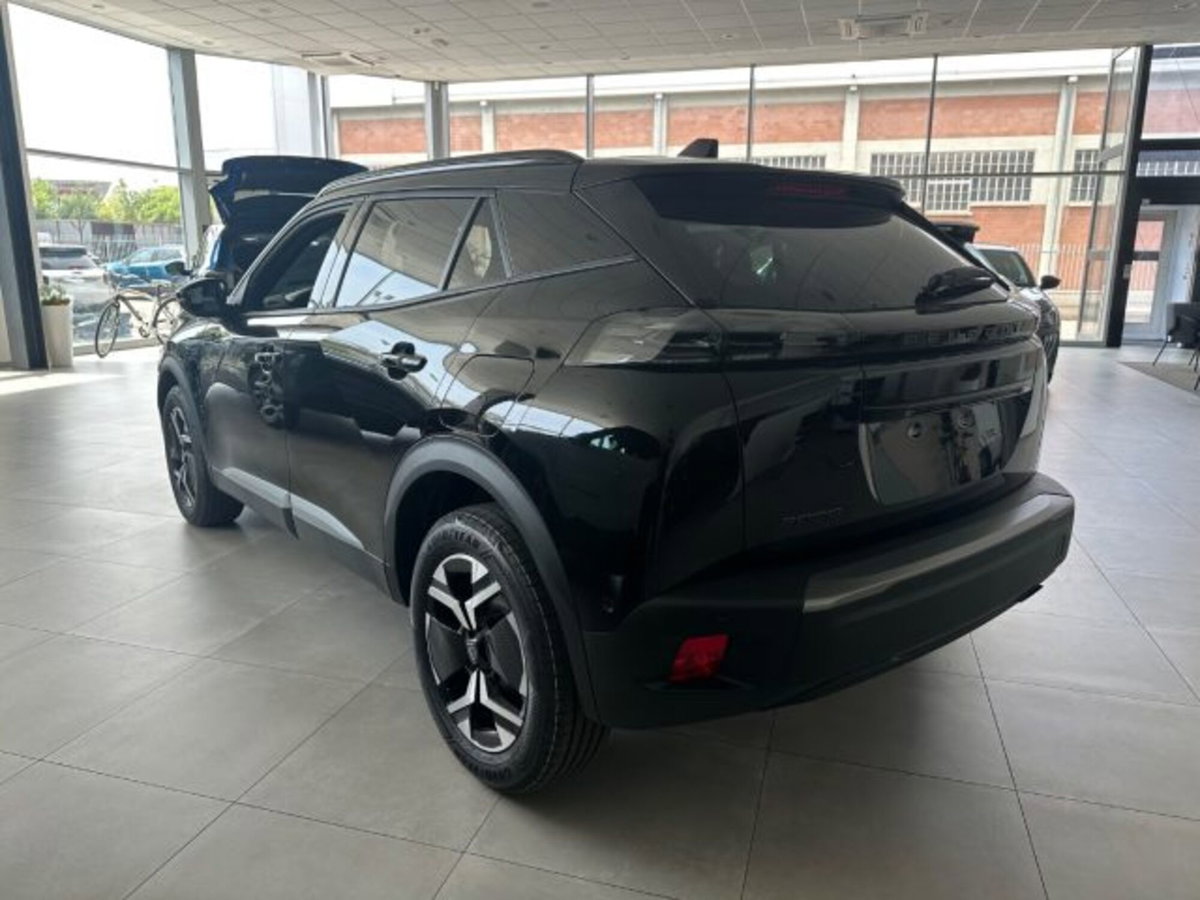 Peugeot 2008 PureTech 100 S&S Allure (4)
