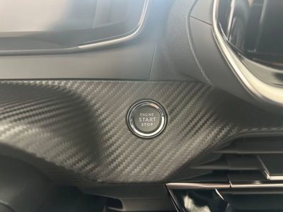 Peugeot 2008 PureTech 100 S&S Allure (7)