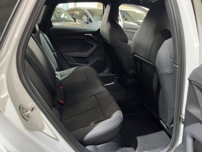 Audi A3 Sportback 35 TFSI S line edition (19)