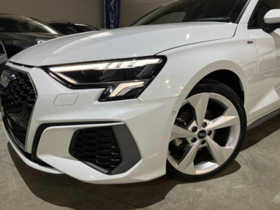 Audi A3 Sportback 35 TFSI S line edition (3)