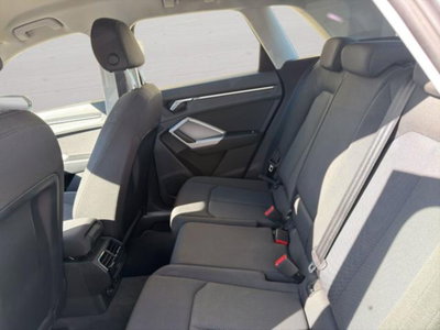 Audi Q3 45 TFSI e S tronic Business (11)
