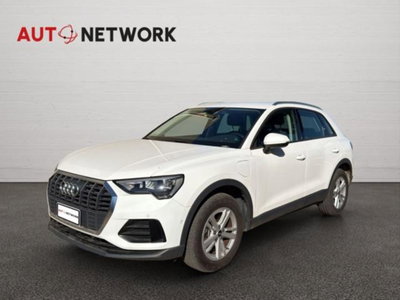Audi Q3 45 TFSI e S tronic Business (2)