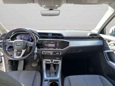 Audi Q3 45 TFSI e S tronic Business (9)