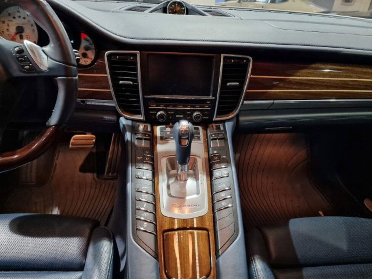 Porsche Panamera 4.8 4S (12)