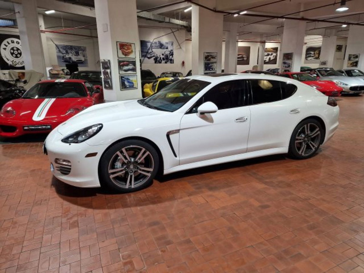 Porsche Panamera 4.8 4S (18)