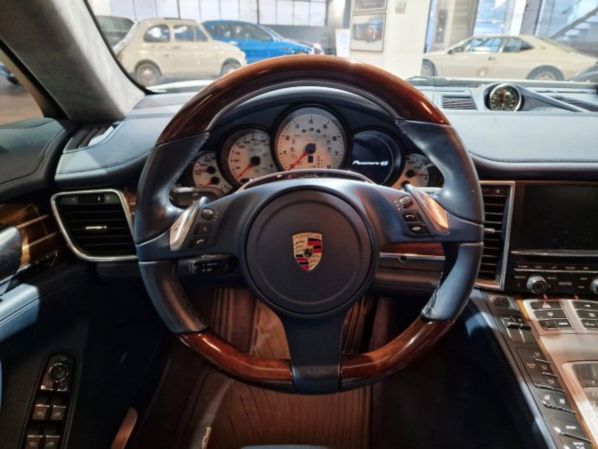 Porsche Panamera 4.8 4S (9)