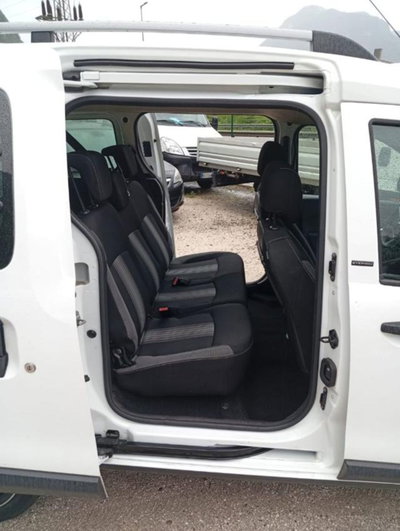 Dacia Dokker Stepway 1.5 Blue dCi 8V 95CV (4)