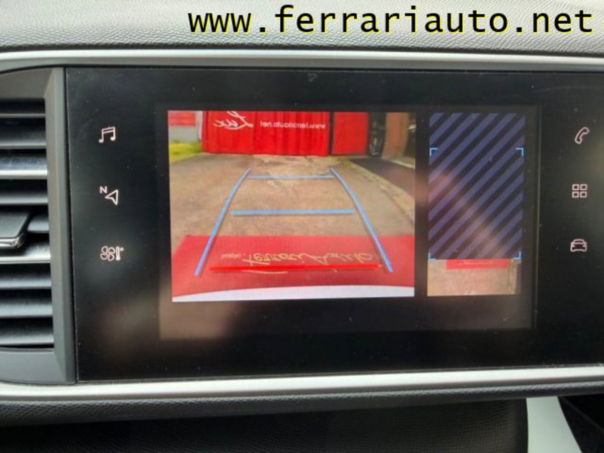 Peugeot 308 SW BlueHDi 130 S&S Allure (12)