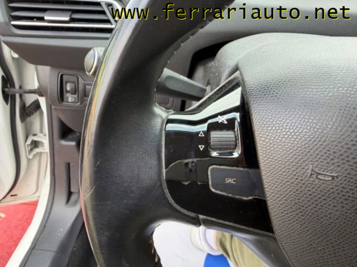 Peugeot 308 SW BlueHDi 130 S&S Allure (19)