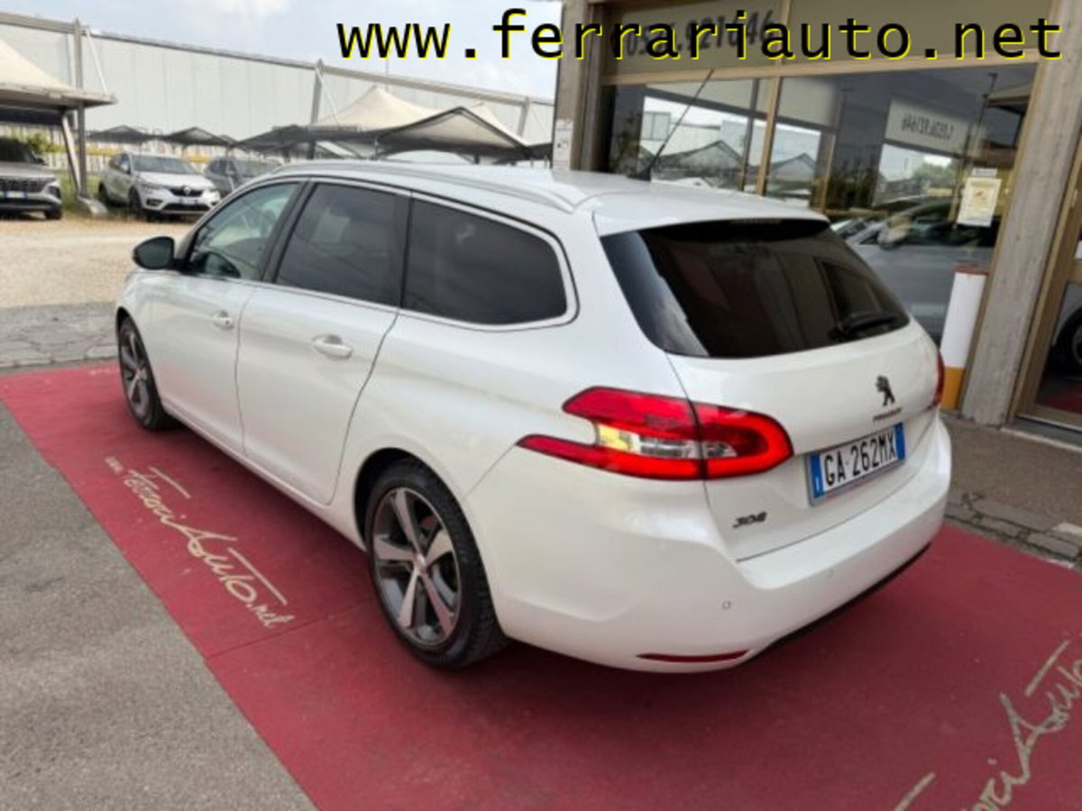 Peugeot 308 SW BlueHDi 130 S&S Allure (4)