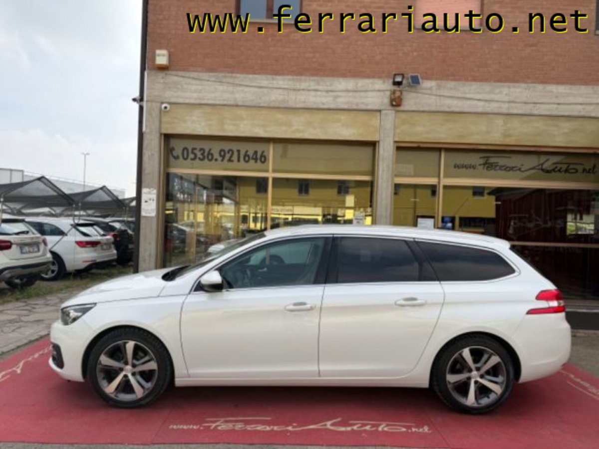 Peugeot 308 SW BlueHDi 130 S&S Allure (5)