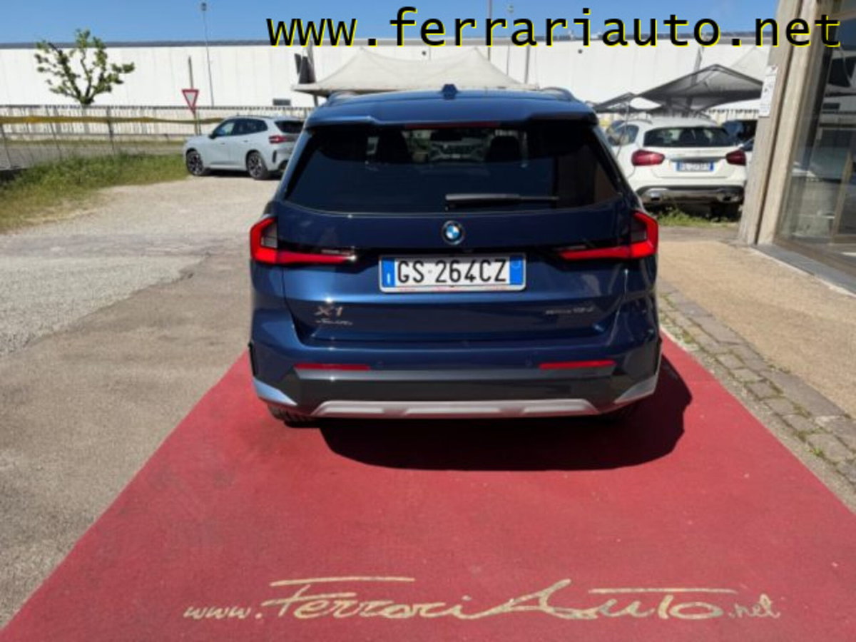 BMW X1 sDrive 18d xLine (14)