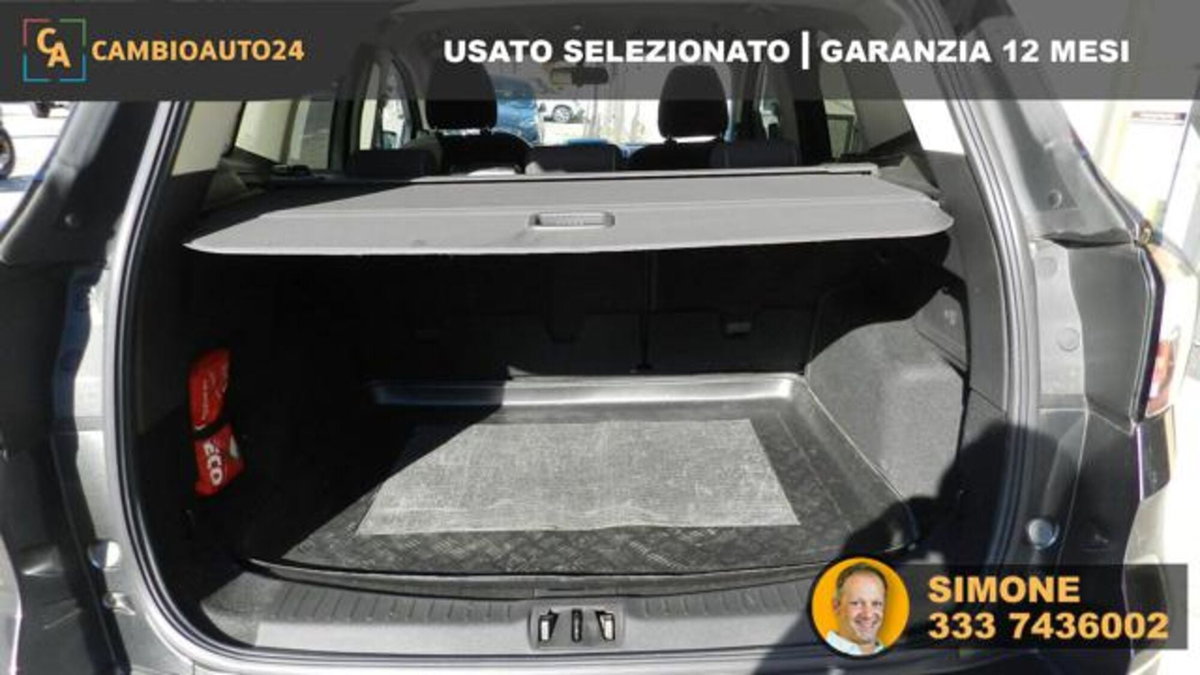 Ford Kuga 1.5 TDCI 120 CV S&S 2WD Titanium Business (14)