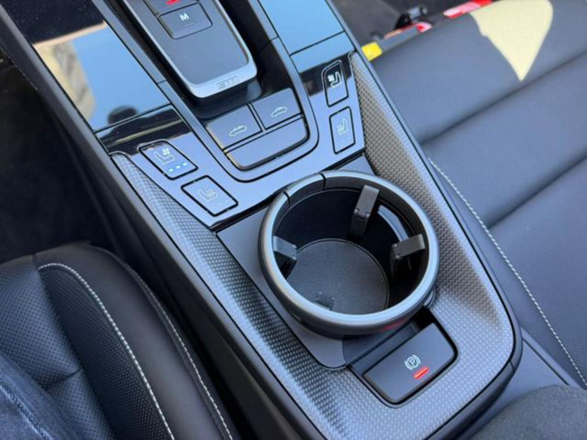 Porsche 911 Cabrio Targa 3.0 4 GTS (19)