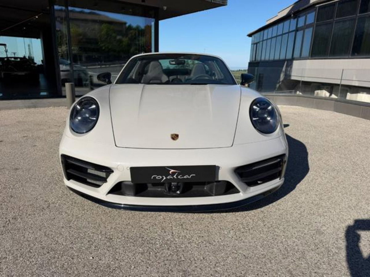 Porsche 911 Cabrio Targa 3.0 4 GTS (2)