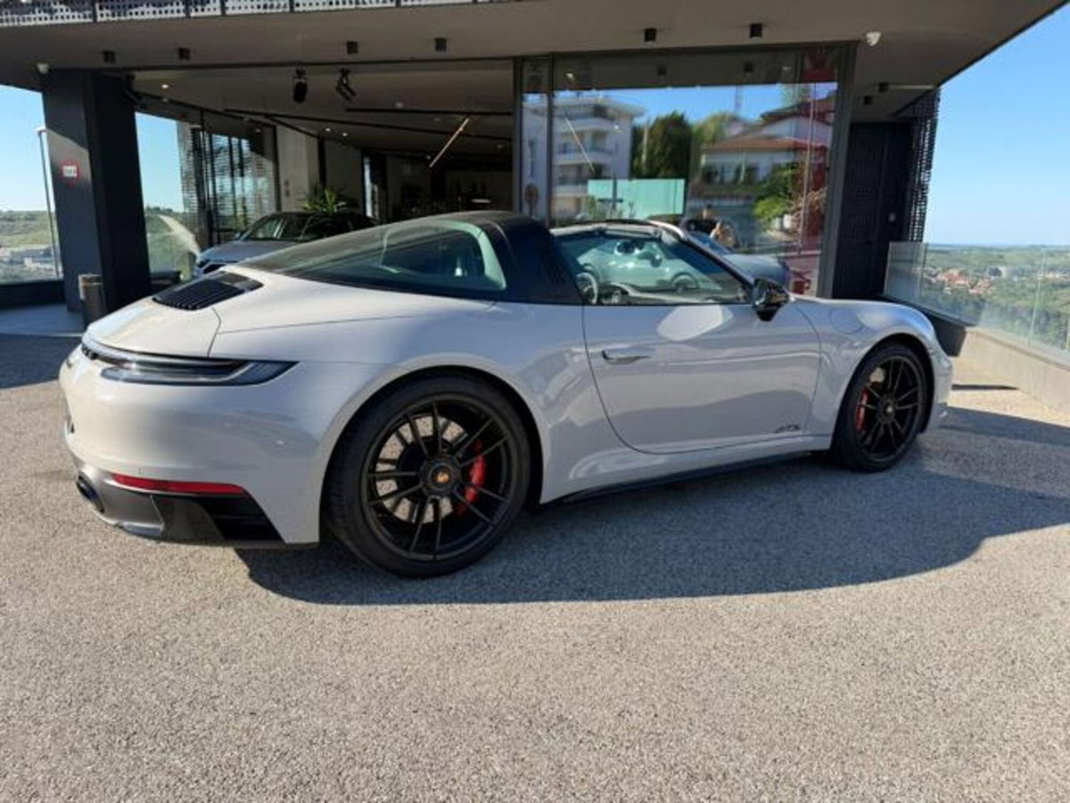Porsche 911 Cabrio Targa 3.0 4 GTS (20)