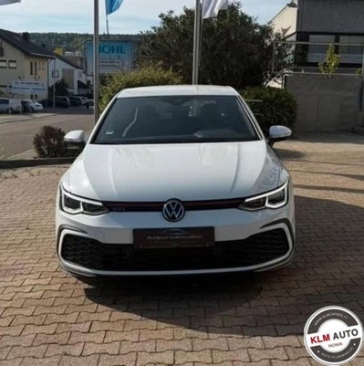 Volkswagen Golf 2.0 tsi GTI MT Ultimate 245cv (2)