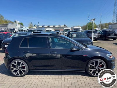Volkswagen Golf 2.0 tsi GTI MT Ultimate 245cv (9)