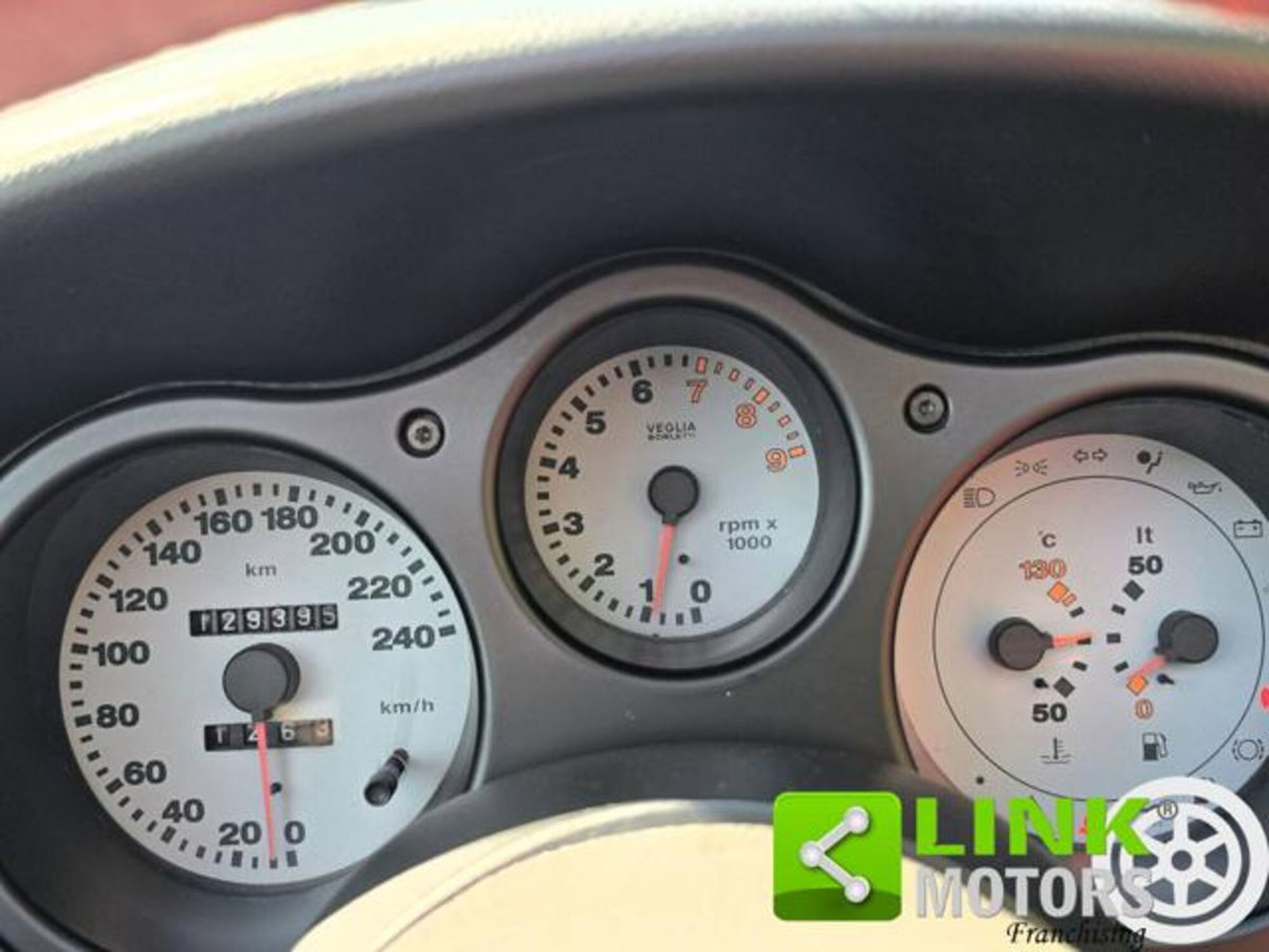Fiat barchetta 1.8 16V (11)