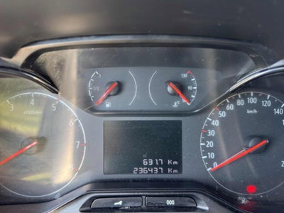 Opel Combo Furgone Cargo 1.5 Diesel 100CV S&S PC 1000kg Edition (9)