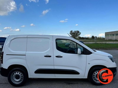 Opel Combo Furgone Cargo 1.5 Diesel 100CV S&S PC 1000kg Edition (2)