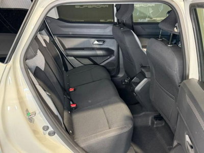 Dacia Duster 1.8 hybrid Journey 155cv auto (13)