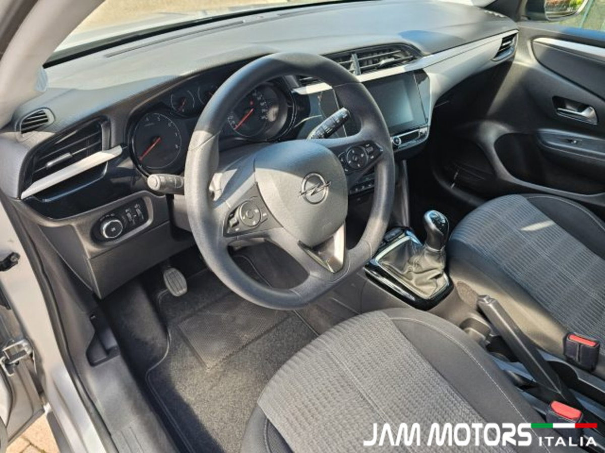 Opel Corsa 1.2 Edition (7)