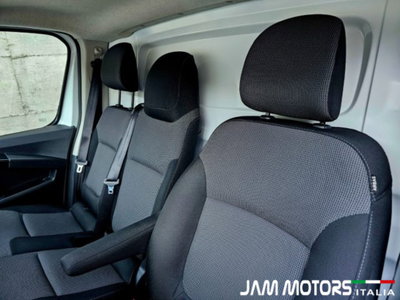 Nissan Primastar Furgone 27 2.0 dCi 110CV PC-TN Furgone Acenta Plus (17)