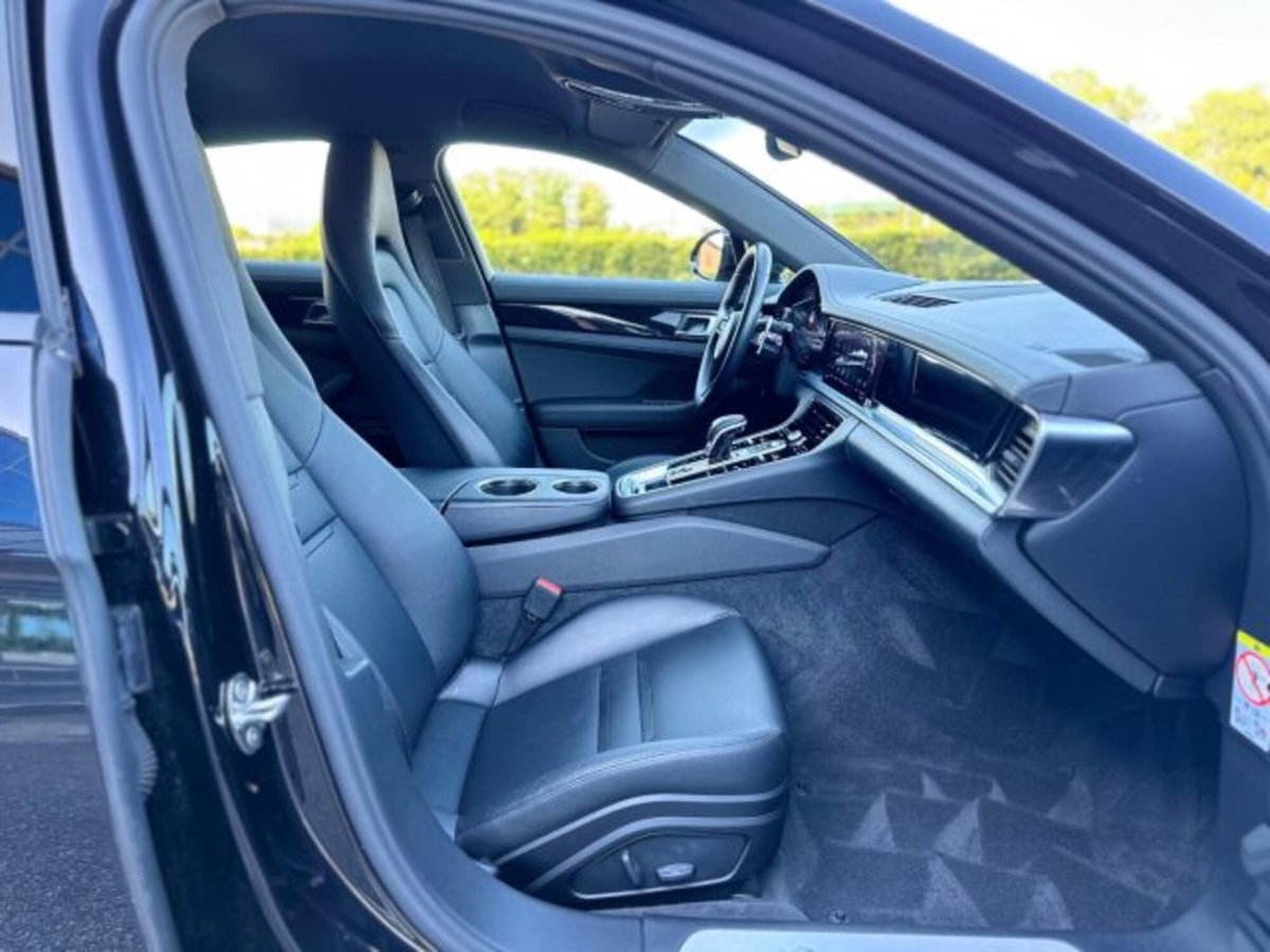 Porsche Panamera 2.9 4 auto (12)