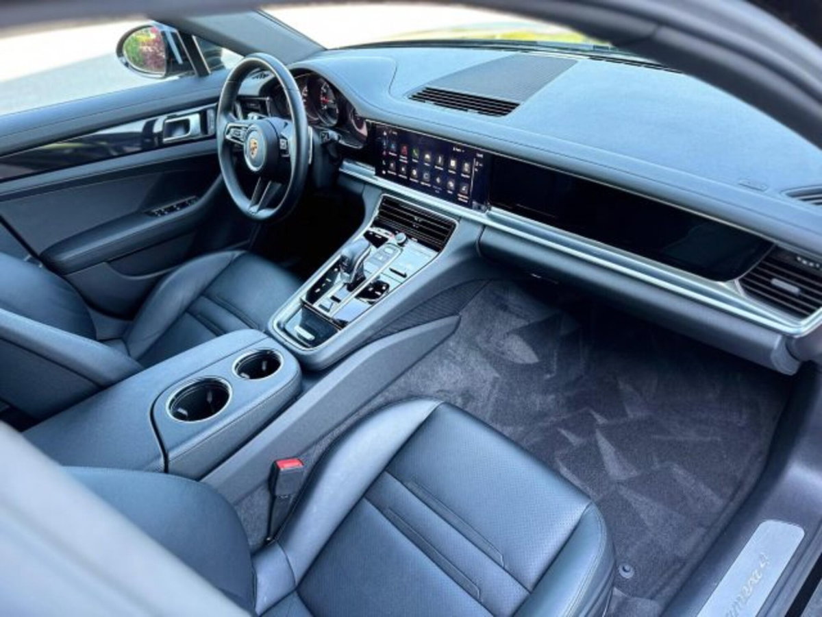 Porsche Panamera 2.9 4 auto (13)