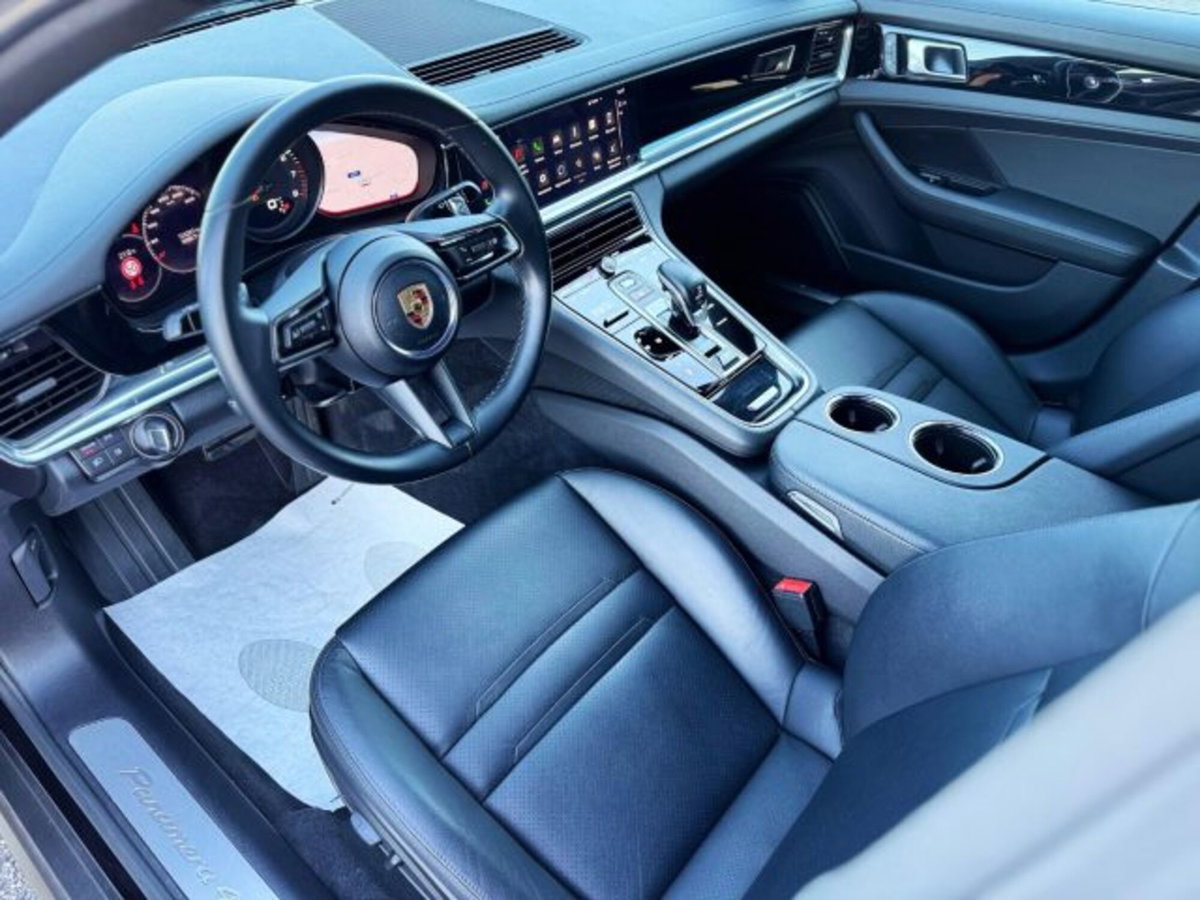 Porsche Panamera 2.9 4 auto (7)