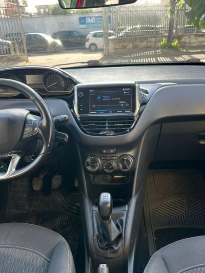 Peugeot 208 82 5p. GPL Allure (13)
