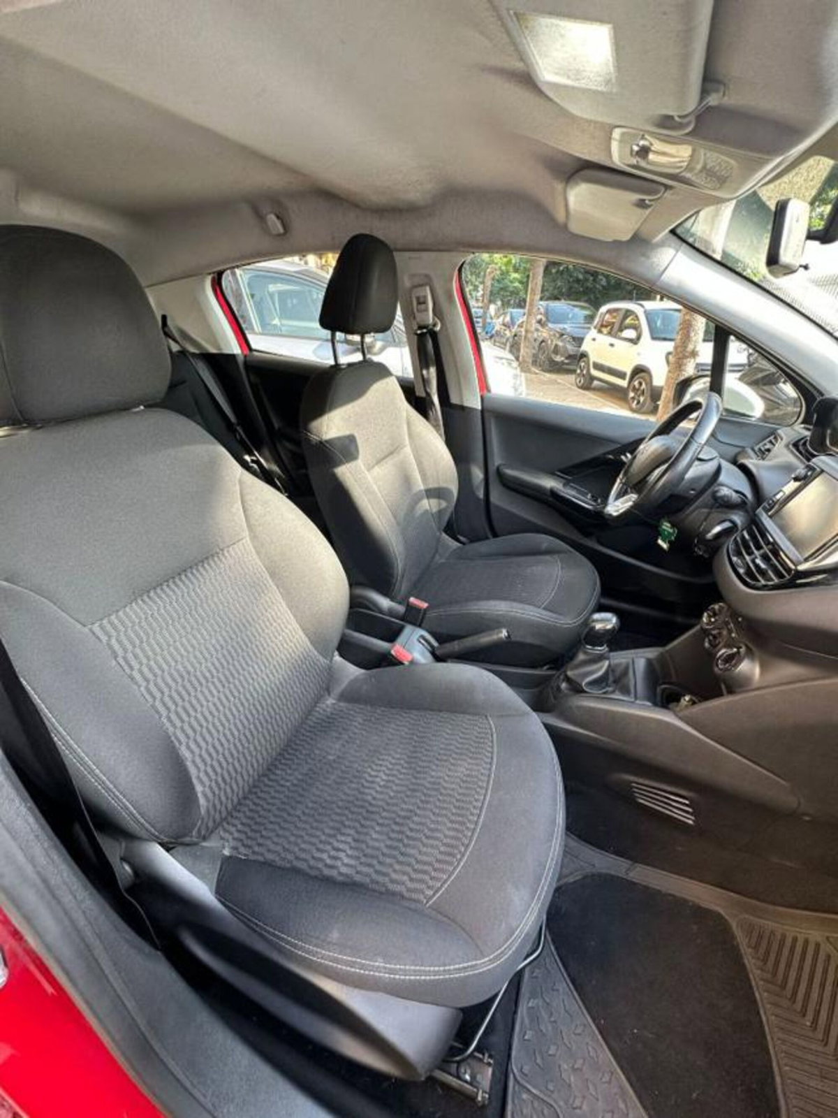 Peugeot 208 82 5p. GPL Allure (15)