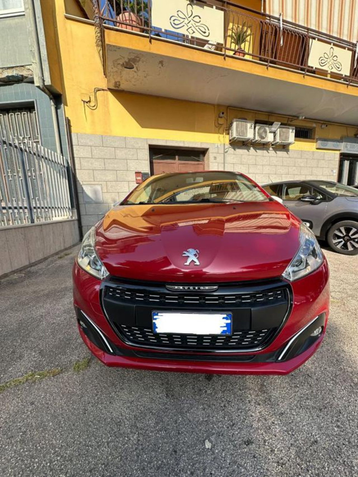 Peugeot 208 82 5p. GPL Allure (2)