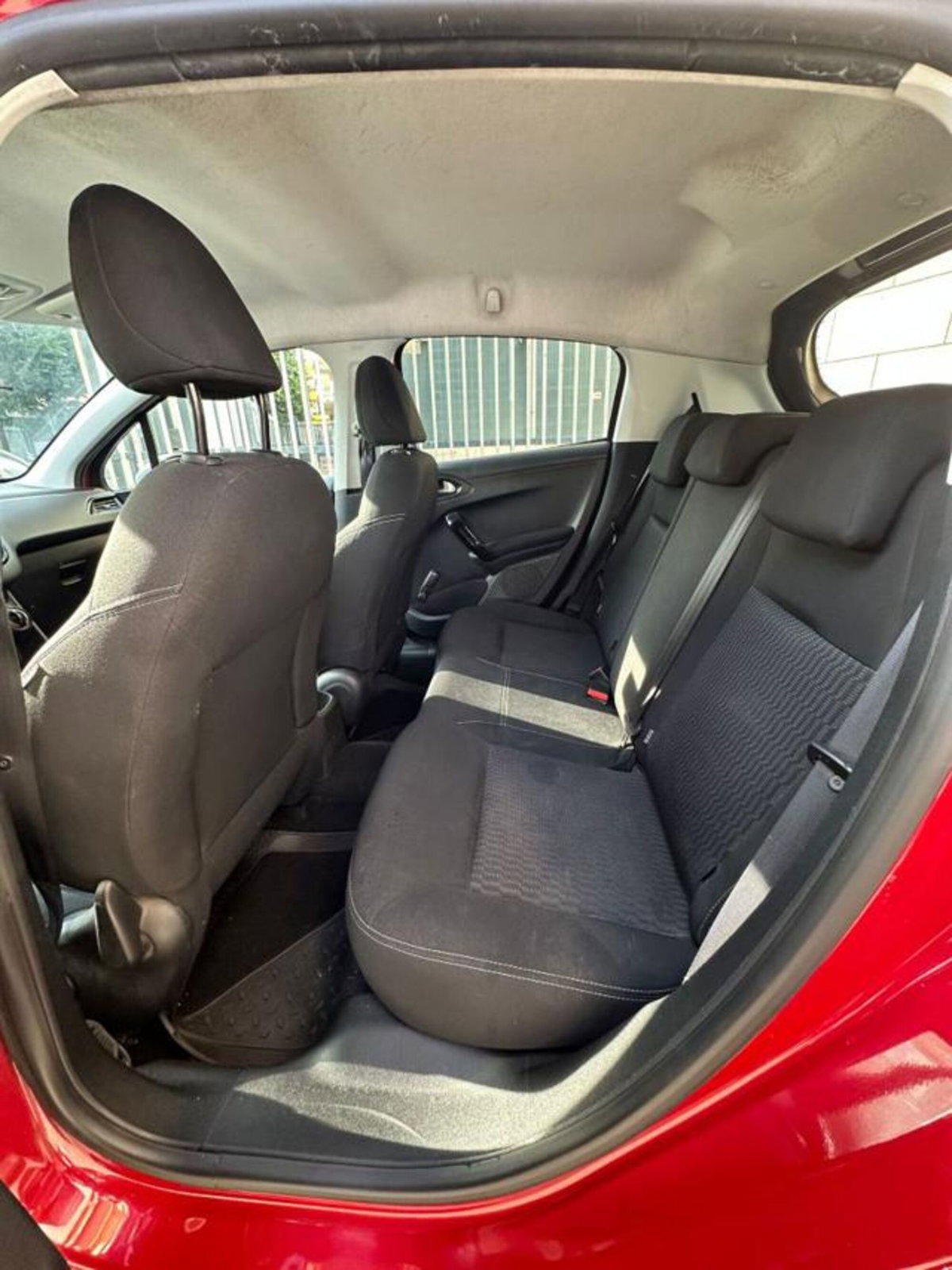 Peugeot 208 82 5p. GPL Allure (20)