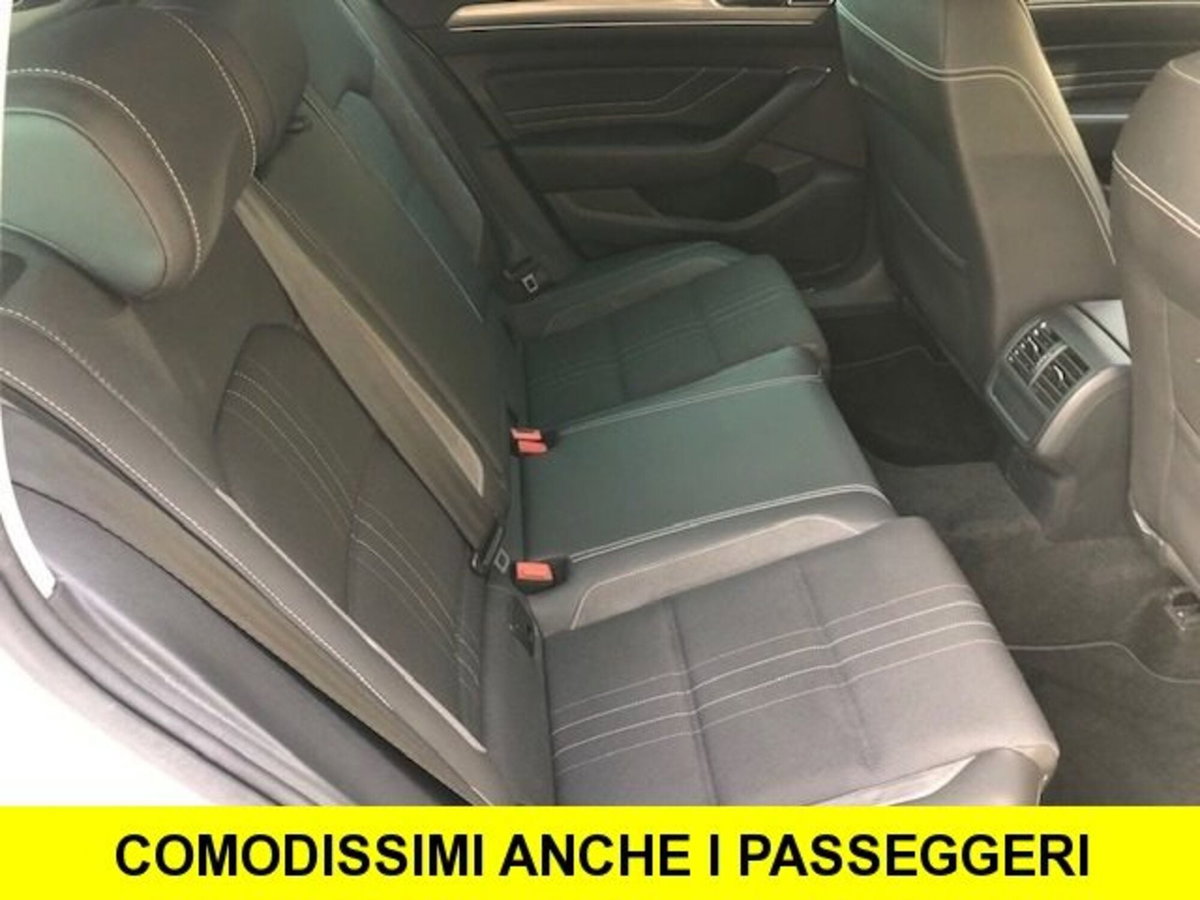 Volkswagen Passat Variant Alltrack 2.0 TDI 190 CV 4MOTION DSG BMT (12)