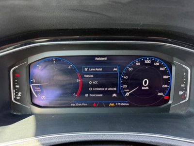 Volkswagen T-Roc 1.6 TDI SCR Advanced BlueMotion Technology (12)