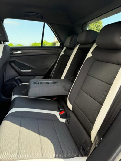 Volkswagen T-Roc 1.6 TDI SCR Advanced BlueMotion Technology (20)